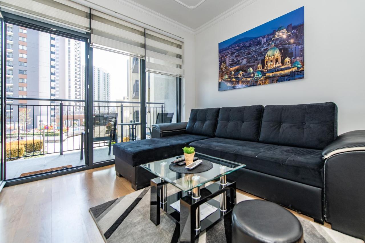 Modern In Waterfront *