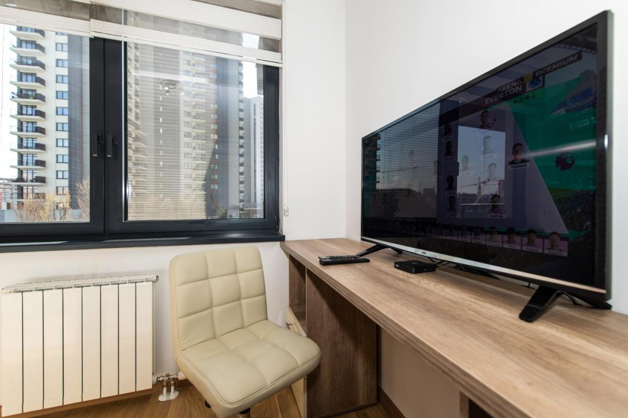 Modern In Waterfront Apartment Belgrad