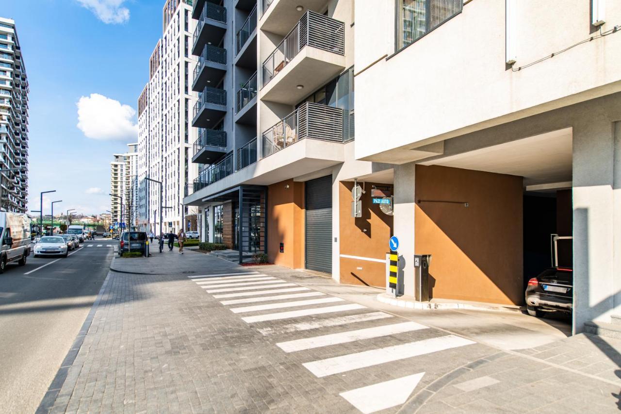 Modern In Waterfront Apartment Belgrad